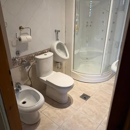 Kamelia 2 * Sarajevo