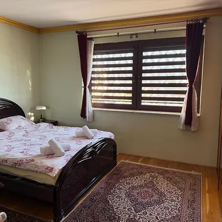 Kamelia 2 * Sarajevo